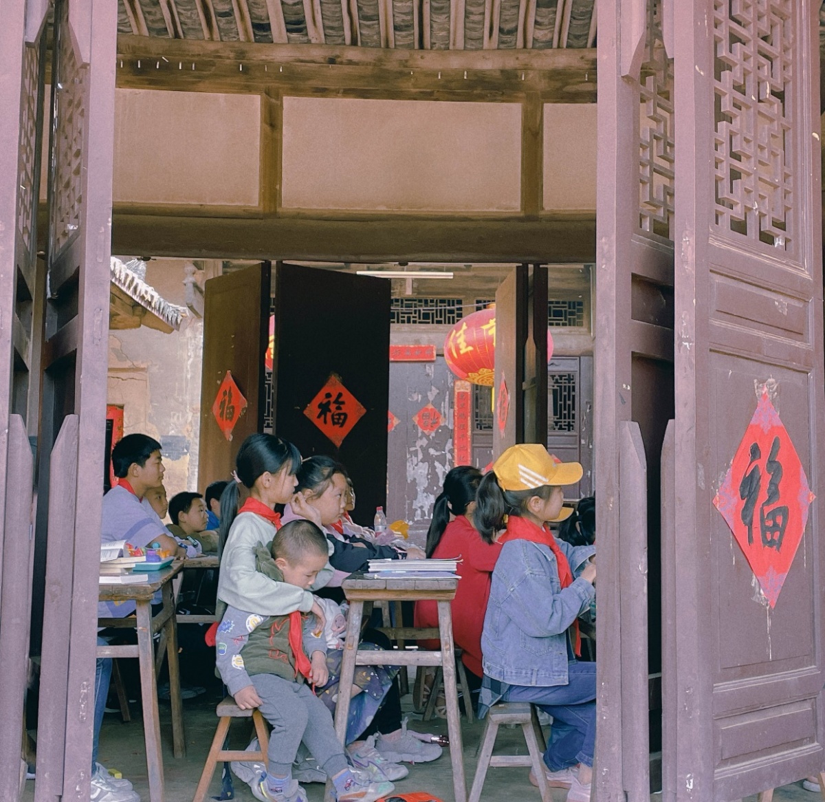 播种爱心希望，成就未来梦想︱我司开展捐资助学公益活动